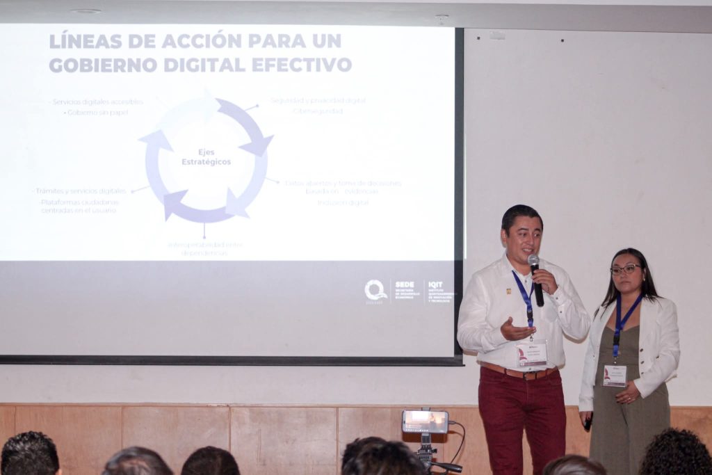 04-Foro un gobierno inteligente